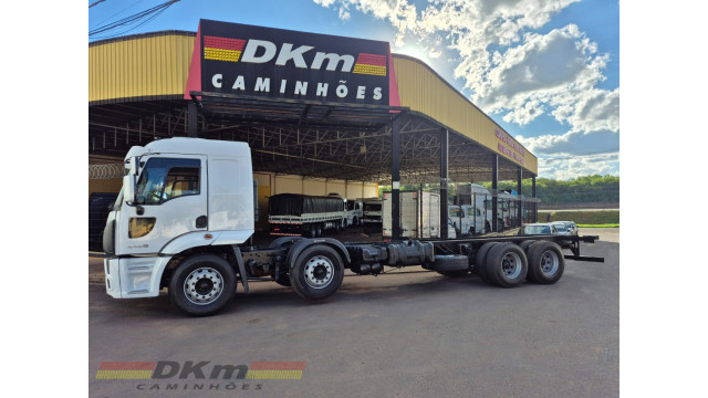 Cargo 2429 manual 2013 completo 8x2 chassi