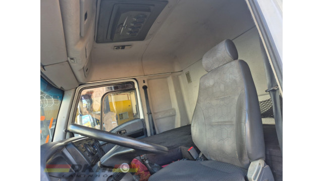 Cargo 2429 manual 2013 completo 8x2 chassi