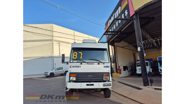 Cargo 1418 ano 1987 chassi 8x2 mecanica 310.