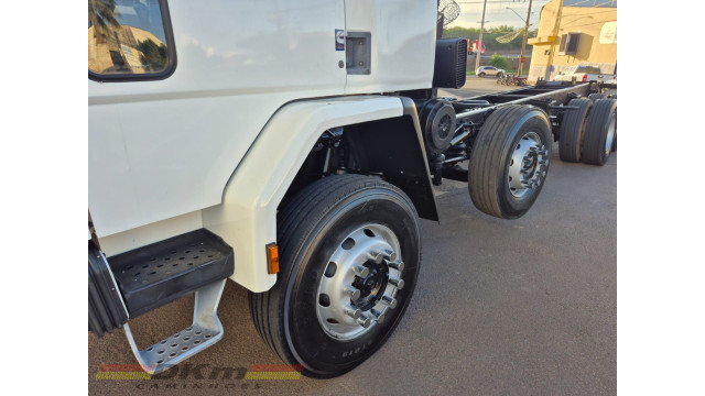 Cargo 1418 ano 1987 chassi 8x2 mecanica 310.
