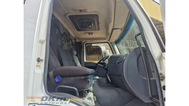 Cargo 1719 ano 2013 chassi 4x2 