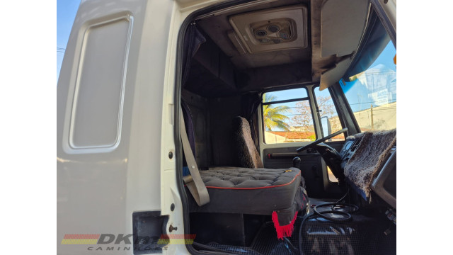 Cargo 1418 ano 1987 chassi 8x2 mecanica 310.