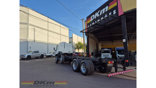 Cargo 1418 ano 1987 chassi 8x2 mecanica 310.