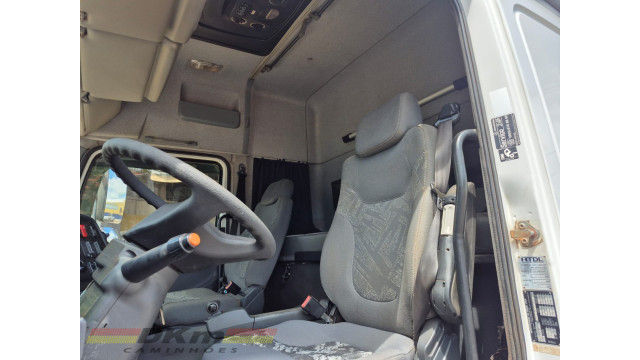 M.Benz Axor 2544 S ano 2014 automatico 6x2 completo