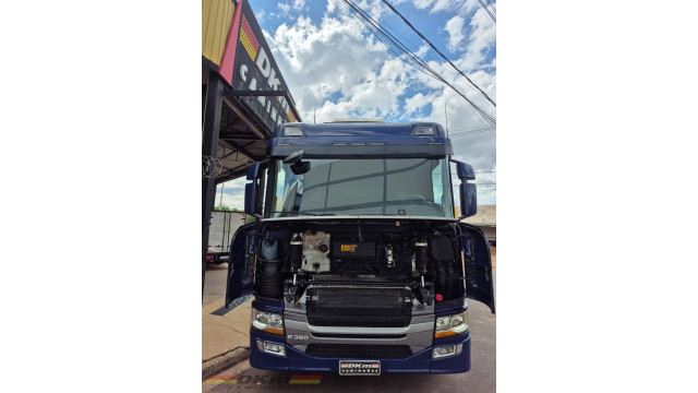 Scania P 360 ano 2021 automatico 8x2 completo (leia o anuncio) Scania P 360 ano 2021 automatico 8x2 completo (leia o anuncio)