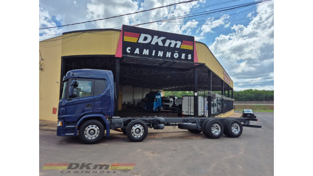 Scania P 360 ano 2021 automatico 8x2 completo (leia o anuncio) Scania P 360 ano 2021 automatico 8x2 completo (leia o anuncio)