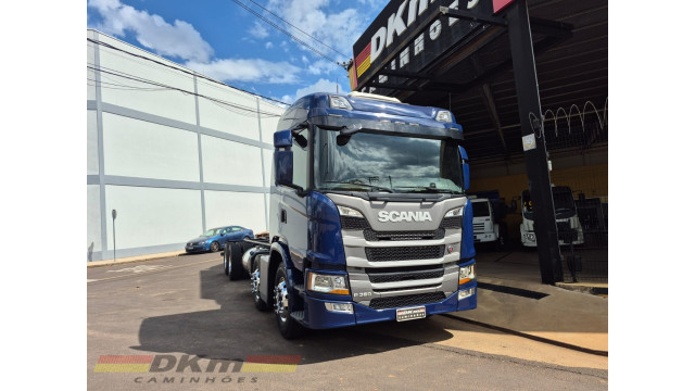 Scania P 360 ano 2021 automatico 8x2 completo (leia o anuncio) Scania P 360 ano 2021 automatico 8x2 completo (leia o anuncio)