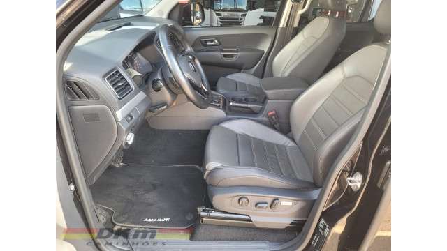 Amarok High 2023 V6 completa