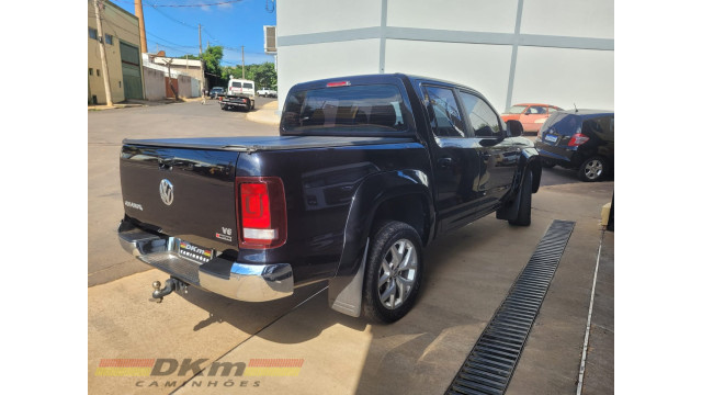 Amarok High 2023 V6 completa