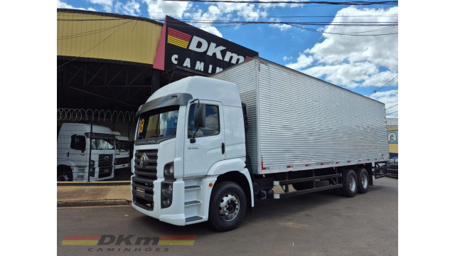 VW 19.320 constellation 2008 báu 10mt. completo 6x2 VW 19.320 constellation 2008 báu 10mt. completo 6x2