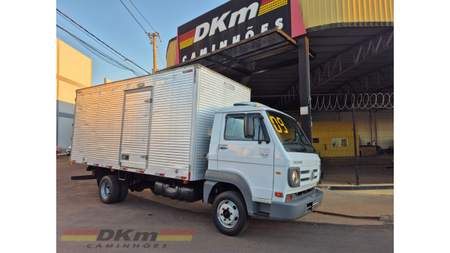 VW/8.150E  delivery 2009 c/baú