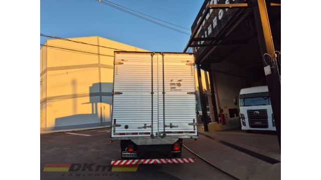 VW/8.150E  delivery 2009 c/baú