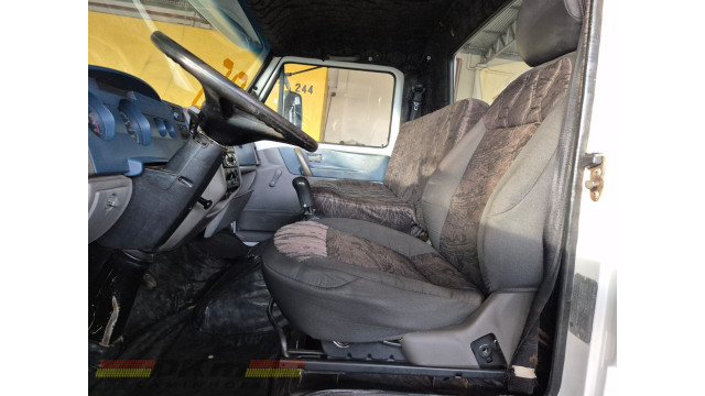 VW/8.150 E ano 2006 delivery 4x2