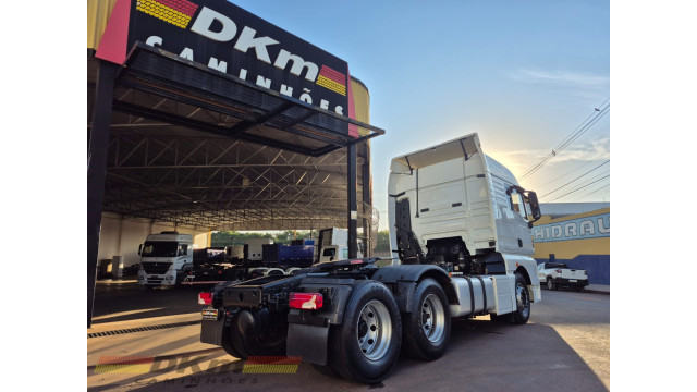 VW/28.460 Meteor 2022 automatico 6x2 completo