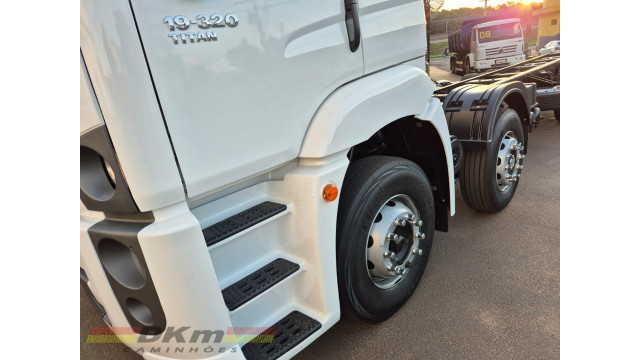 VW/19.320 ano 2006 completo 8x2 chassi