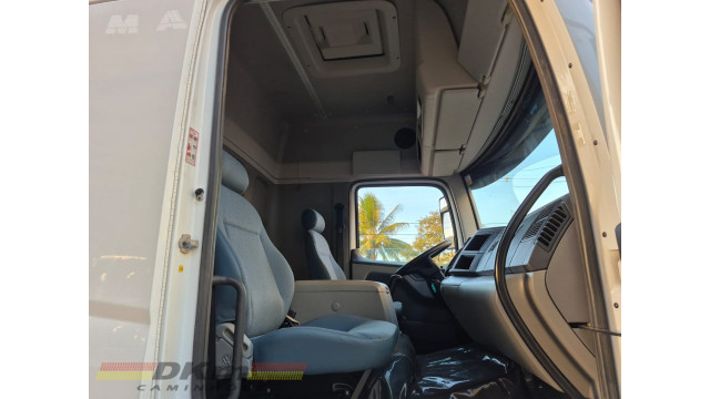 VW/19.320 ano 2006 completo 8x2 chassi