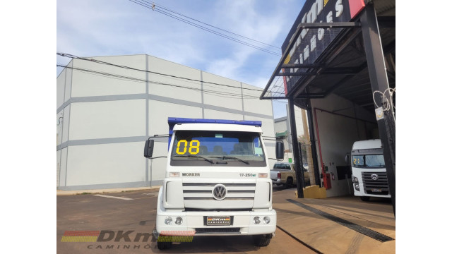VW/17.250 ano 2008 worker 6x2 caçamba 12 m3