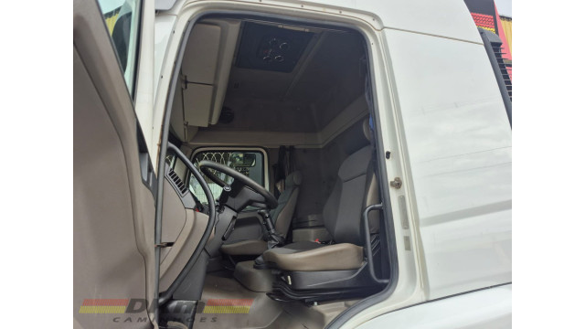 VW 19.330 constellation 2015 completo 6x2 chassi