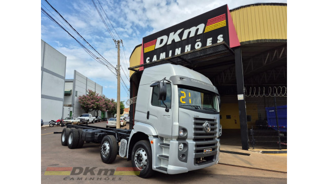 VW 30.330 ano 2021 automatico completo  8x2 