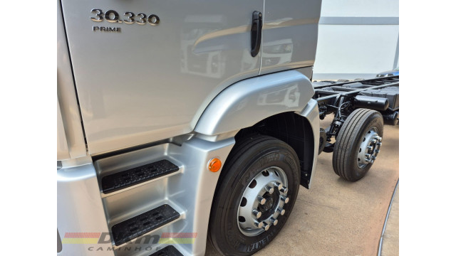 VW 30.330 ano 2021 automatico completo  8x2 