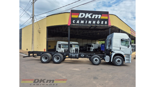VW 30.330 ano 2021 automatico completo  8x2 