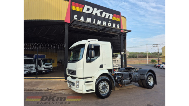 Volvo/VM 310 4x2t 2011