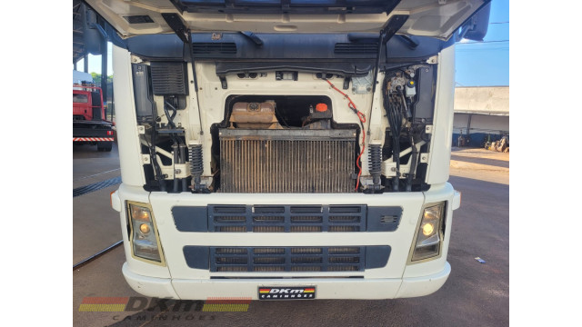 Volvo/FH 400 ano 2009 manual 4x2 