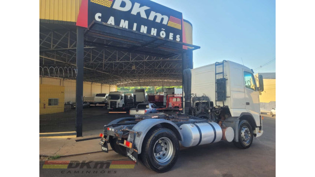 Volvo/FH 400 ano 2009 manual 4x2 
