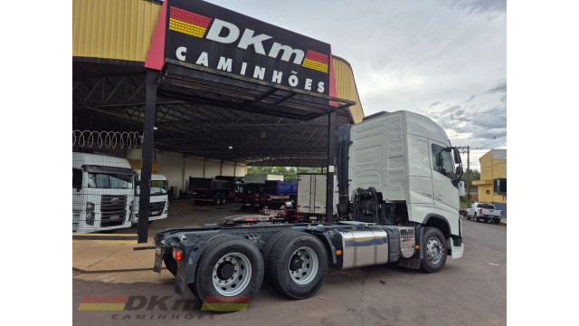 Volvo/FH 460  6x2T i.shift  2020 completo automatico