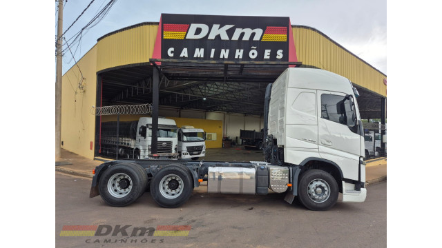Volvo/FH 460  6x2T i.shift  2020 completo automatico