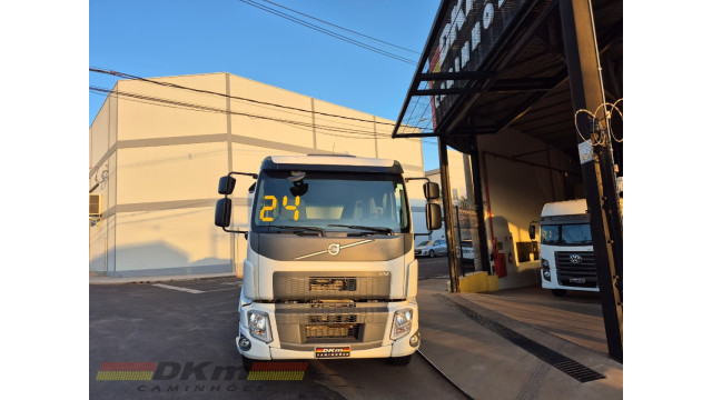 Volvo /VM 360 i.shift 2024 automatico 4x2
