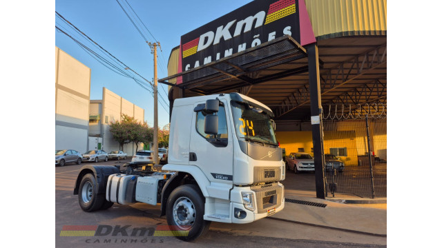 Volvo /VM 360 i.shift 2024 automatico 4x2