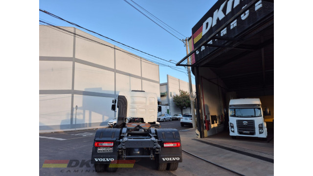 Volvo /VM 360 i.shift 2024 automatico 4x2