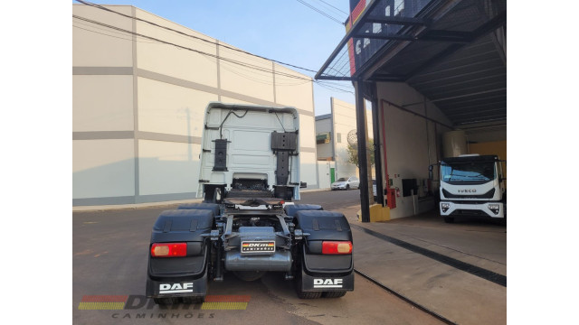 DAF/XF 105.510 FTT ano 2020  automatico 6x4 completo