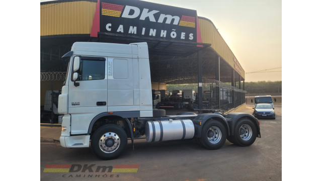 DAF/XF 105.510 FTT ano 2020  automatico 6x4 completo