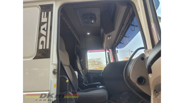 DAF/XF 105.510 FTT ano 2020  automatico 6x4 completo
