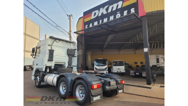 DAF/XF 105.510 FTT ano 2020  automatico 6x4 completo