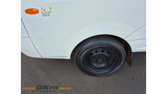 Hyundai/HR 2012 diesel c/baú 3mts.