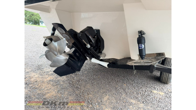 Lancha NX 290 ano 2022 - 67 horas