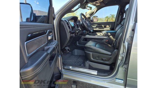 Ram 3500 Laramie 2022 c/ 39.000 km 