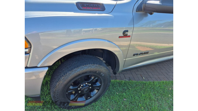 Ram 3500 Laramie 2022 c/ 39.000 km 