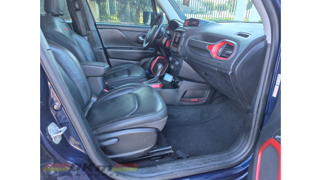 Renegade Trailhawk 2021 diesel 4x4 automatico